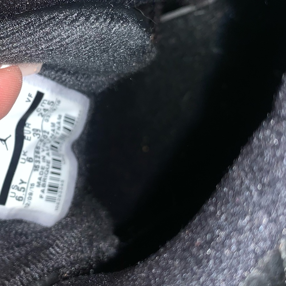 Air Jordan 12 Retro BG Flu - Picture 6 of 7